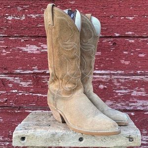 Vintage tan leather Acme cowboy boots